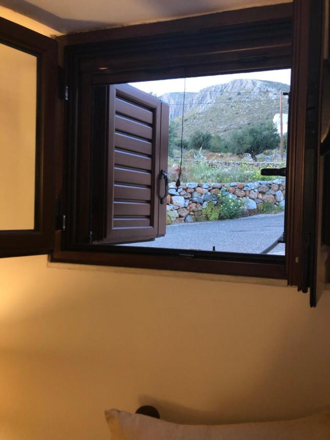 Kamares Cave House 3 Apartment Alika Exterior photo